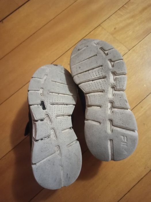 Sapatilhas fila menino 27