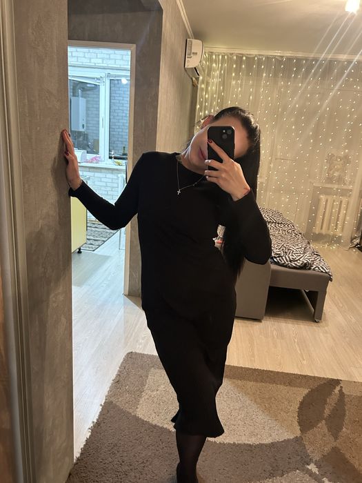 Чорне плаття міді