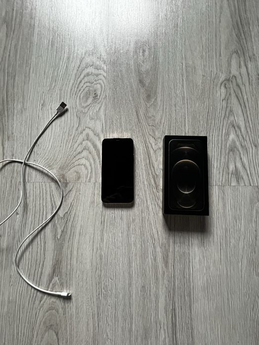 Iphone 12 pro biały