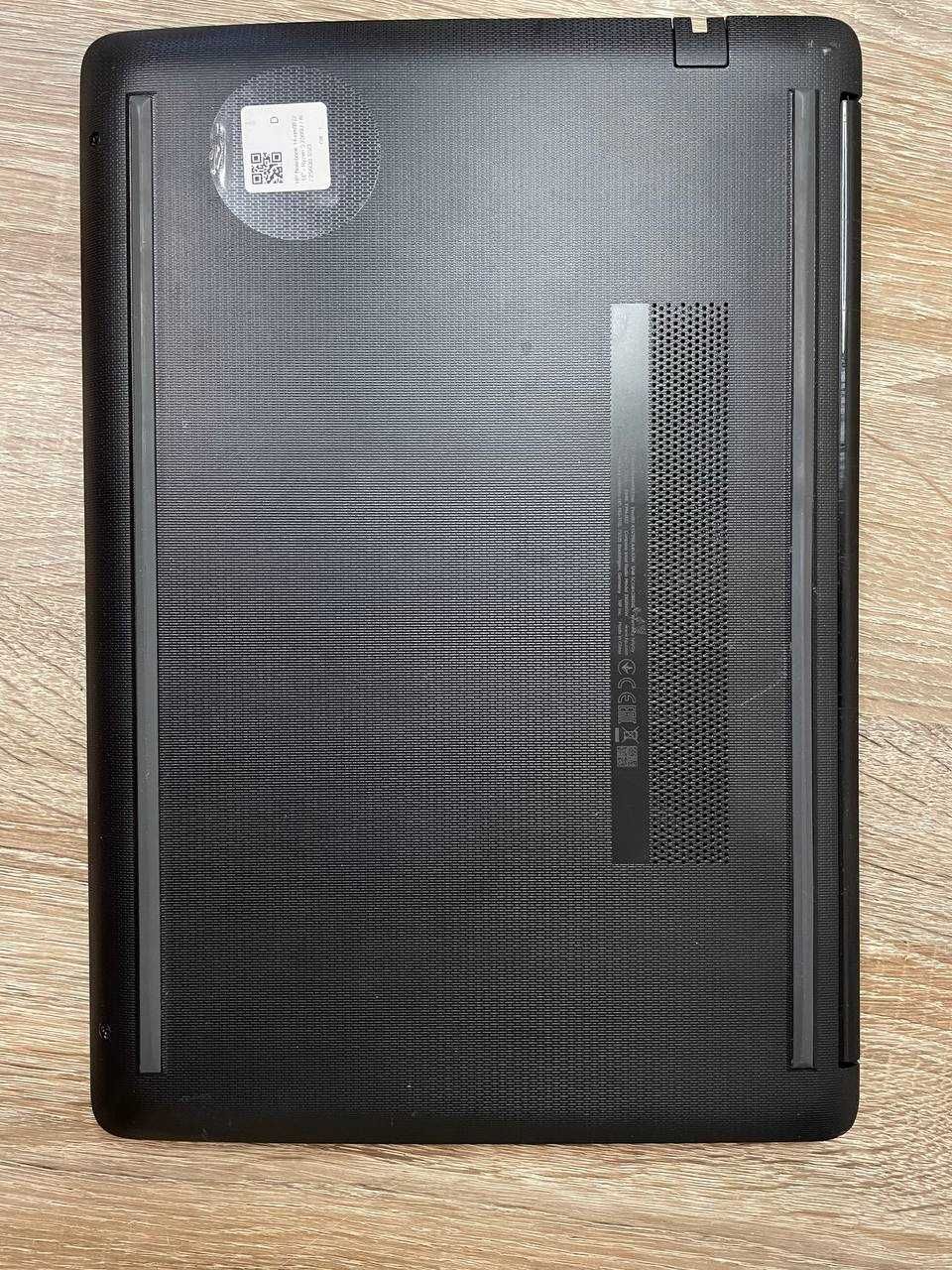 Ноутбук HP CM0822, Ryzen 5, SSD, 8 ГБ ОЗП, екран FHD, нюанси по корпус