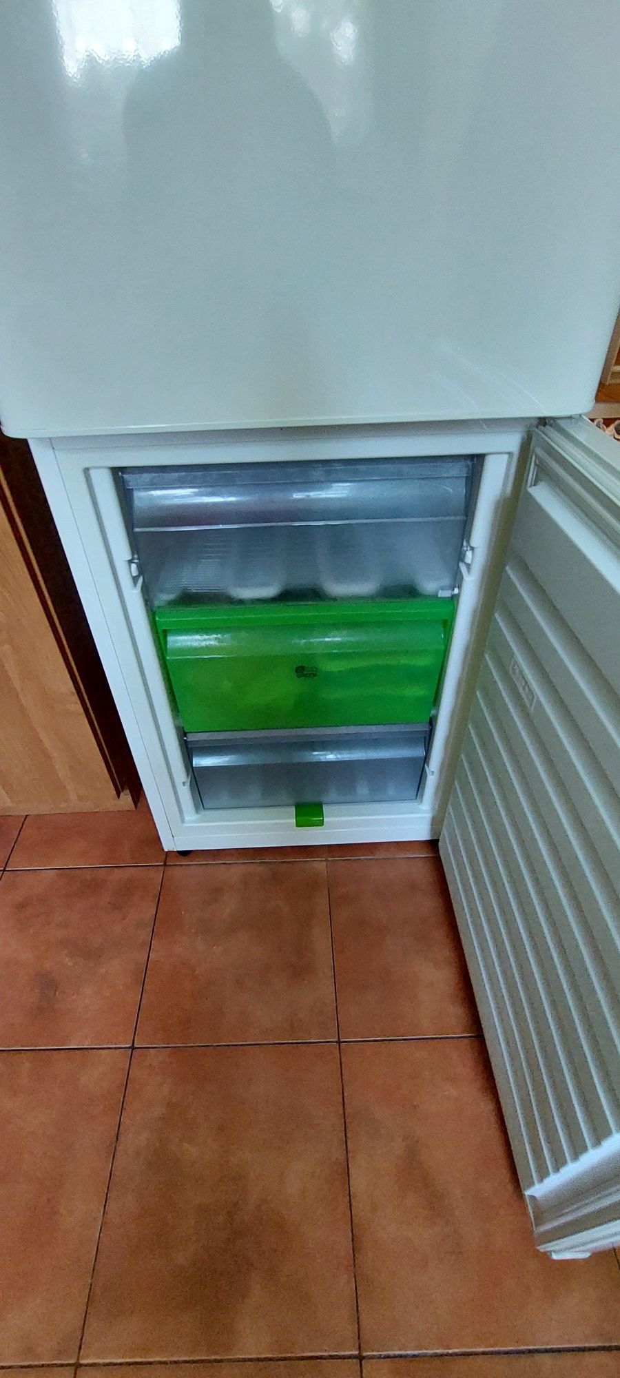 Sprzedam lodówkę Polar