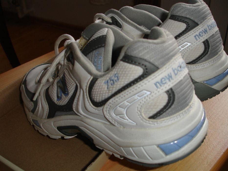 Sprzedam buty damskie New Ballance-36 i 1/2