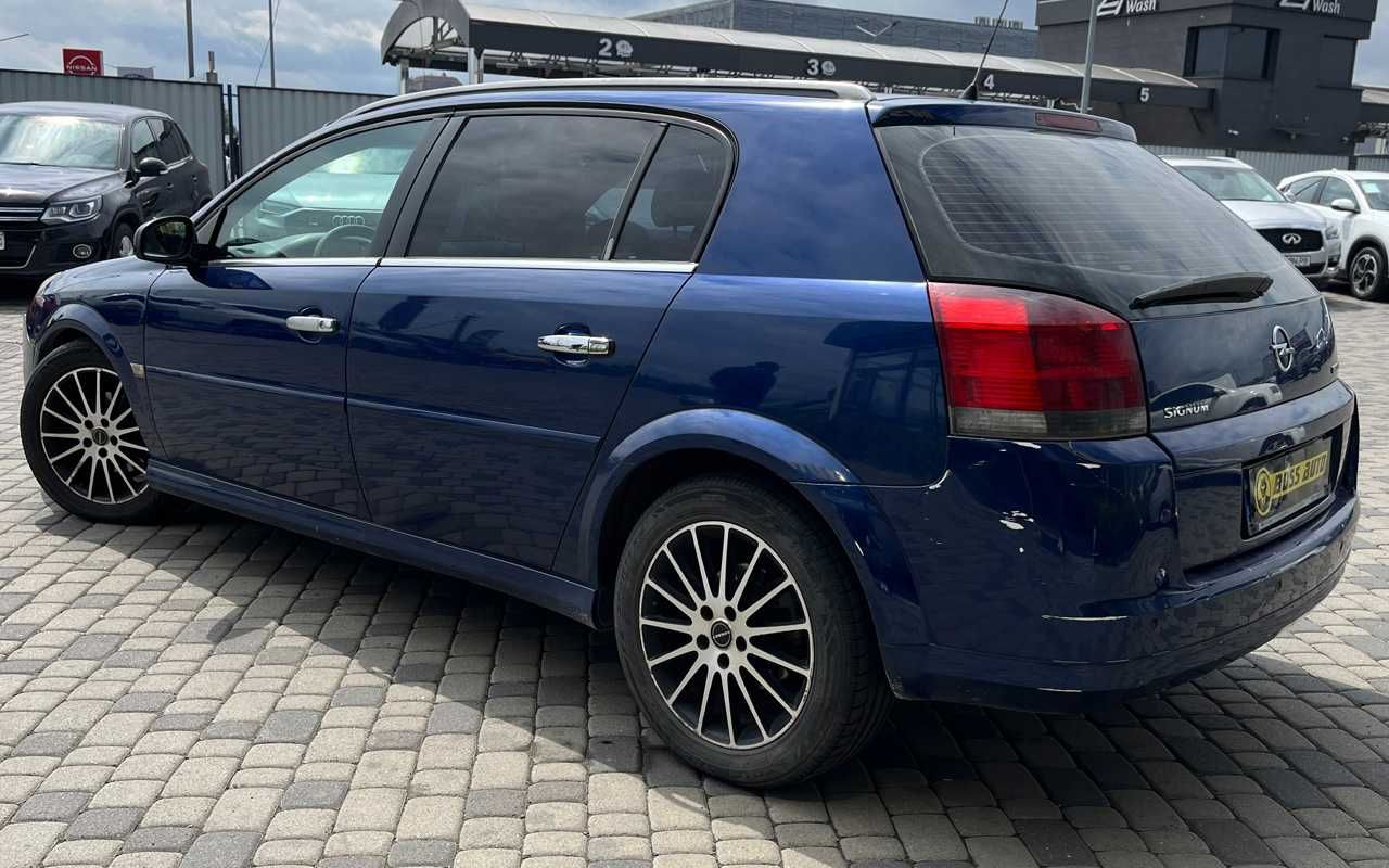 Opel Signum 2007