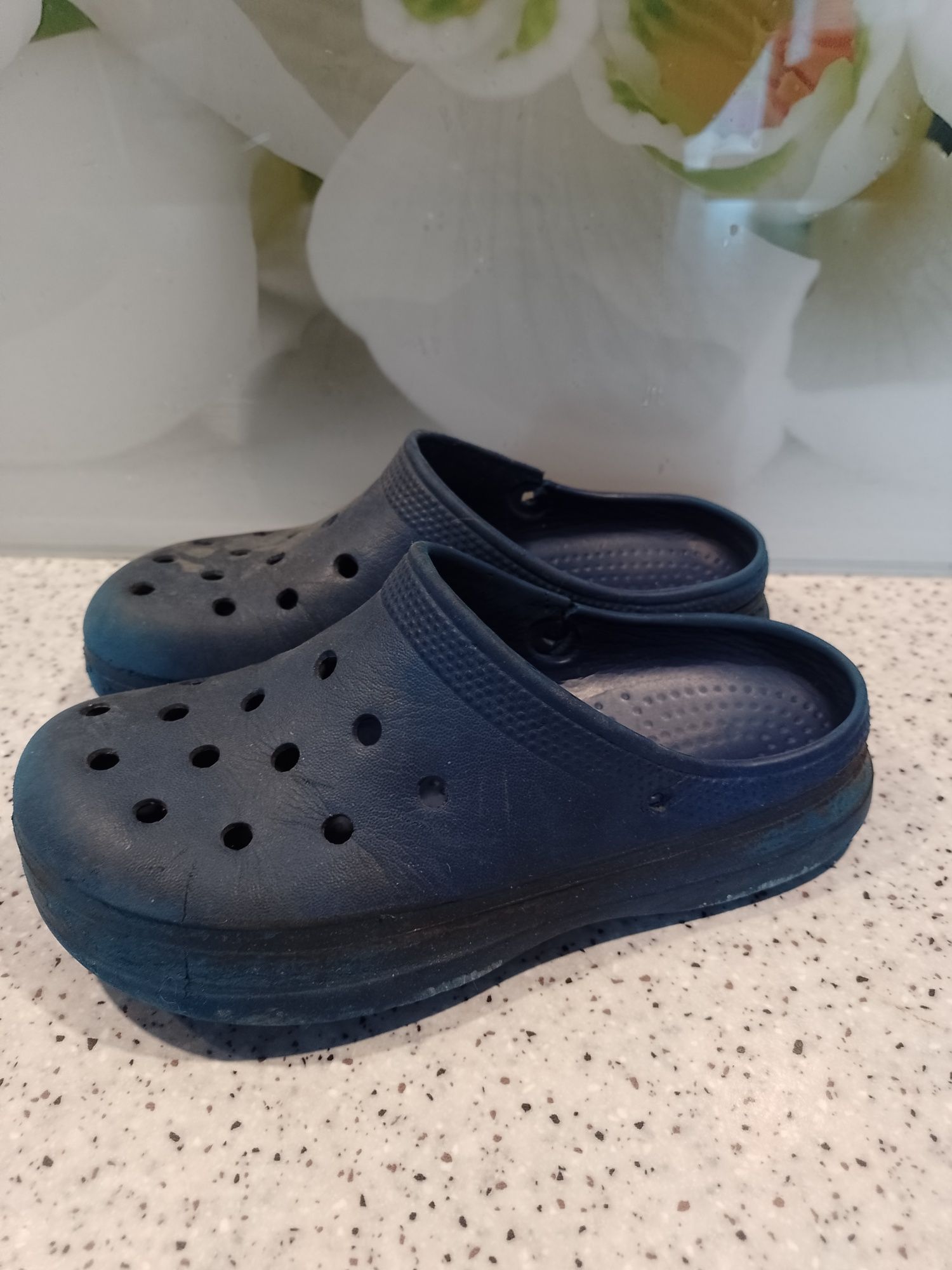 Klapki crocsy r. 32