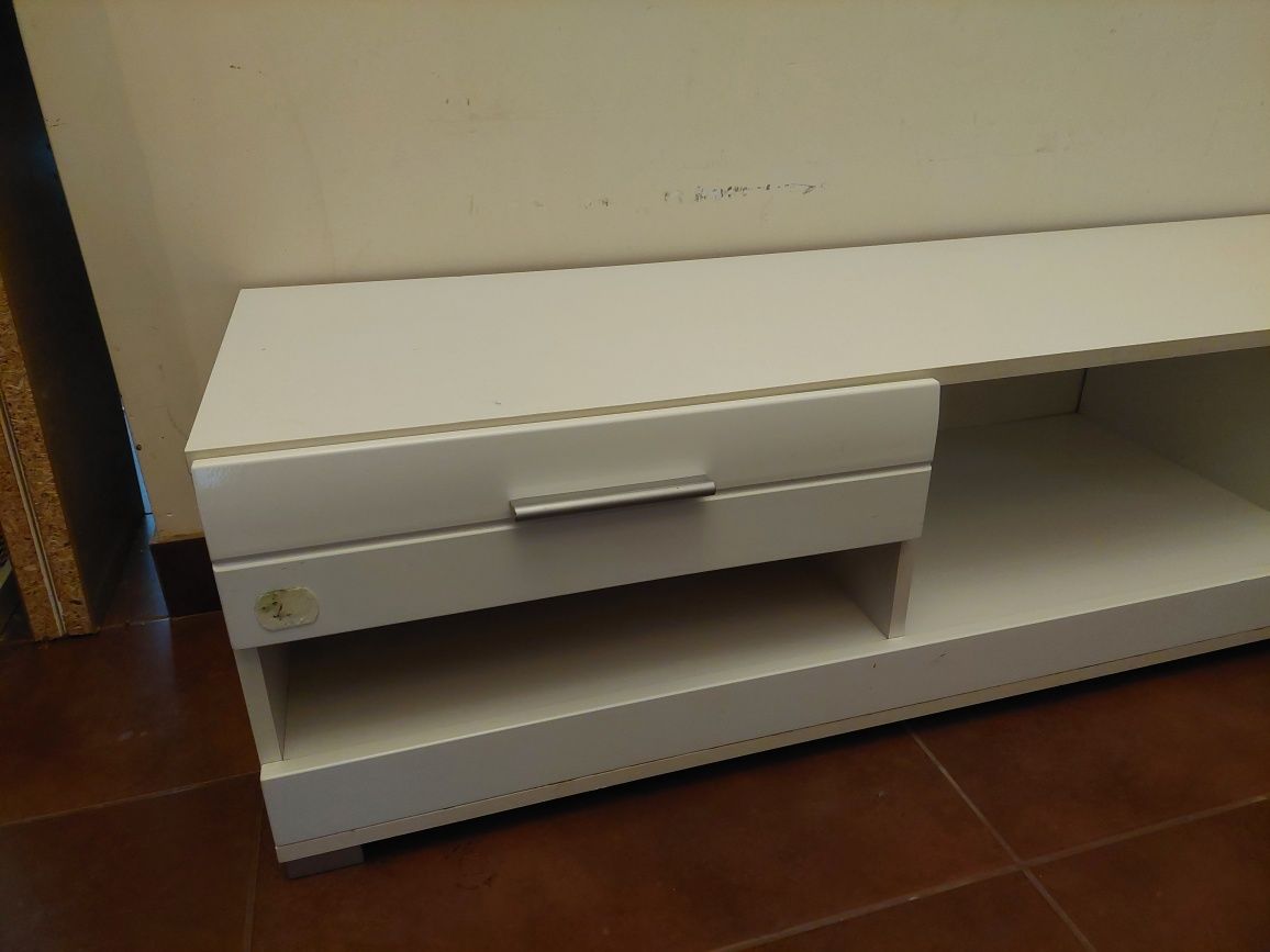 Szafka rtv , szafka pod telewizor, biała szafka