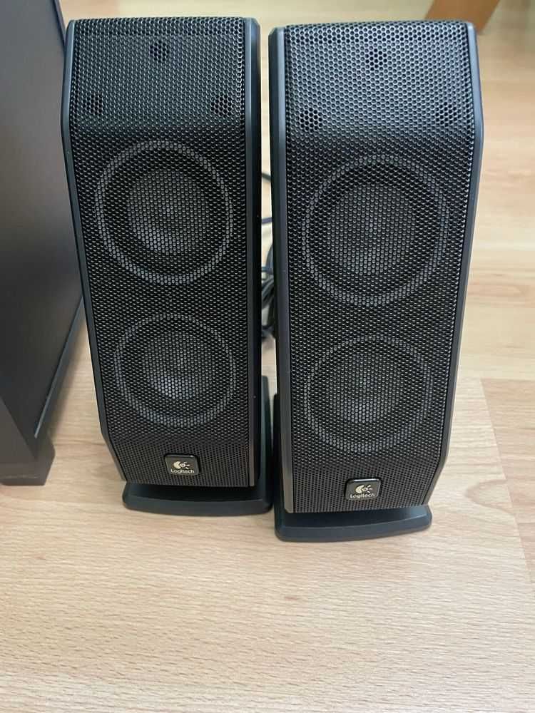 Продам акустичну систему Logitech 5,1