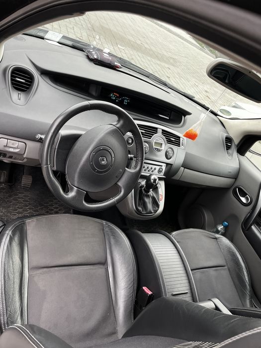 Renault Scenic 2.0