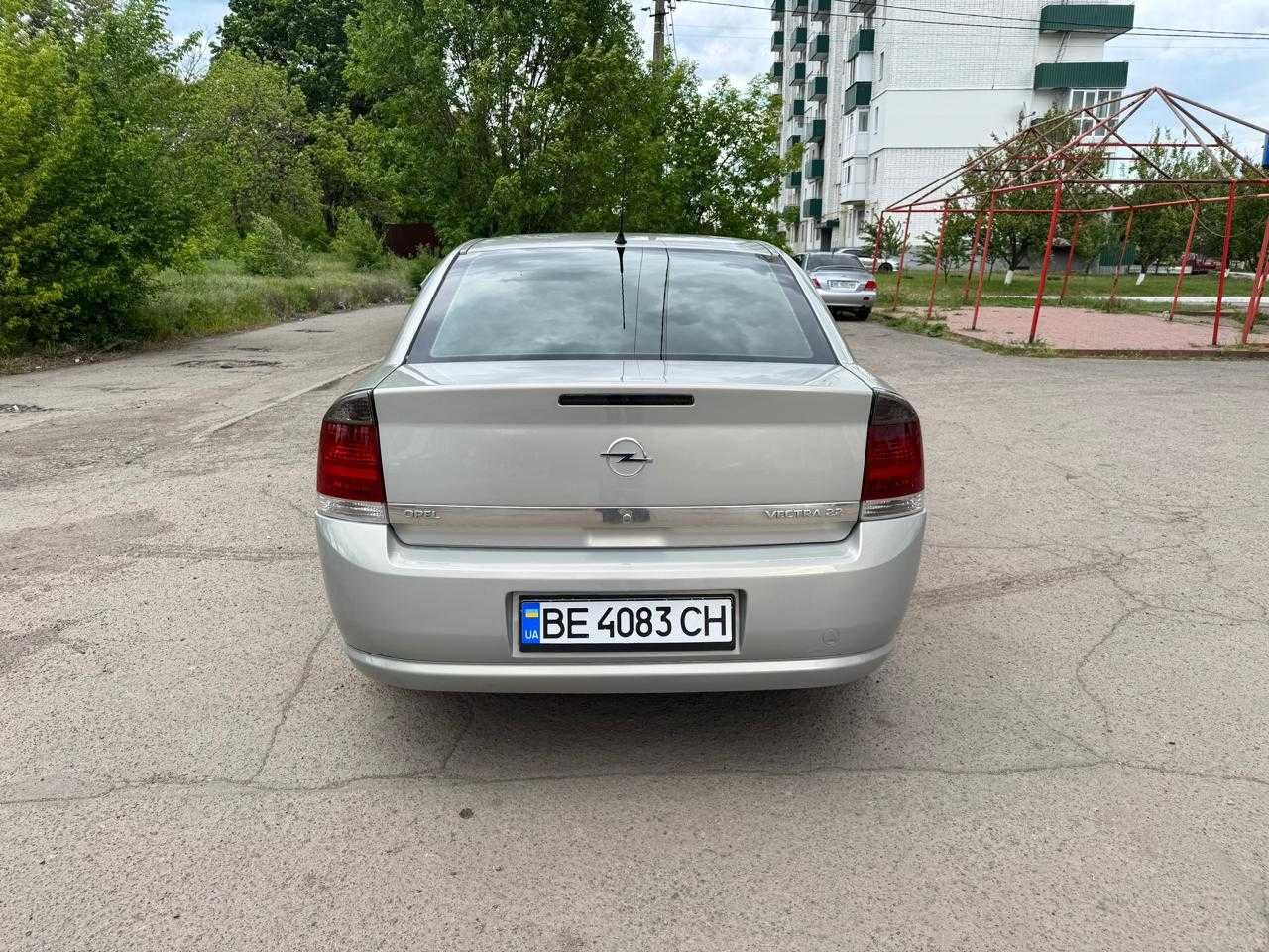 Продам свой Opel Vectra C 2,2 газ/бензин