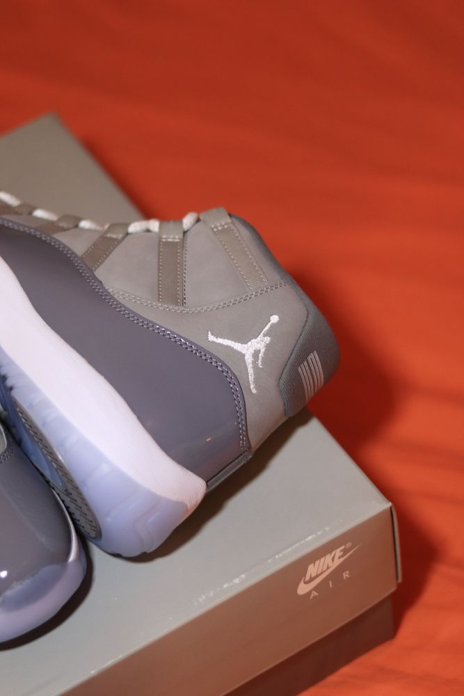 Air Jordan 11 Cool Grey