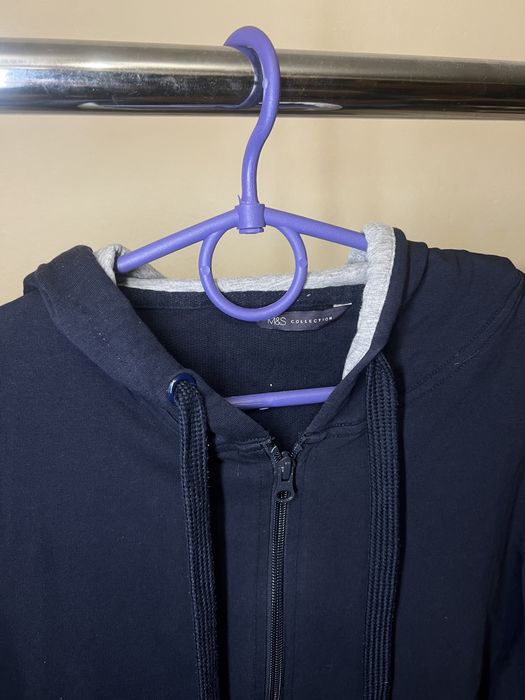 Кофта на змійці з капюшоном л