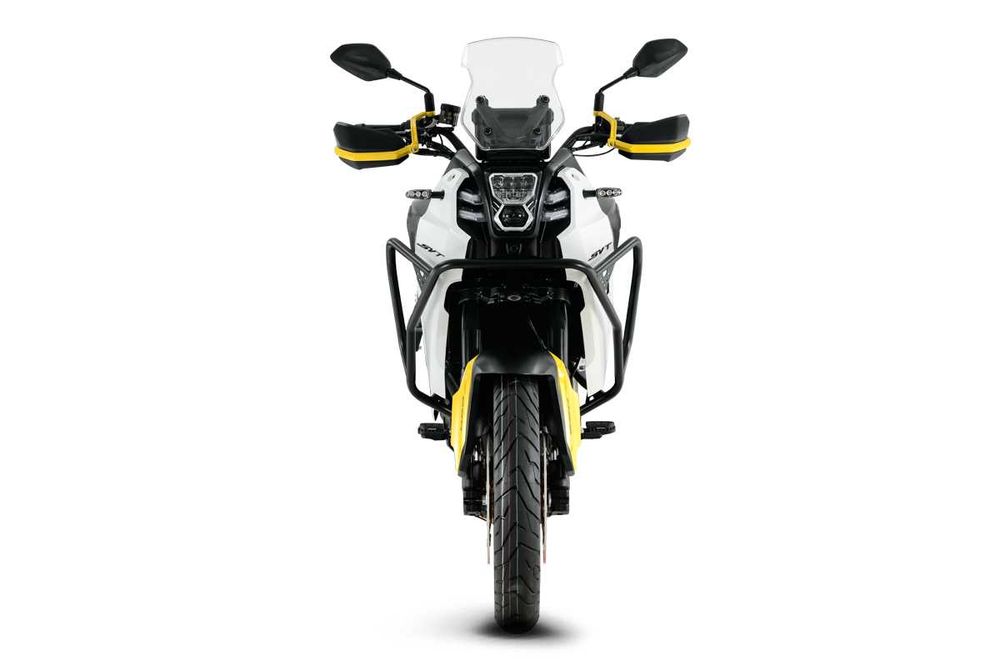 Motocykl QJMOTOR SVT 650 yamaha zontes cf moto benelli quadon pl