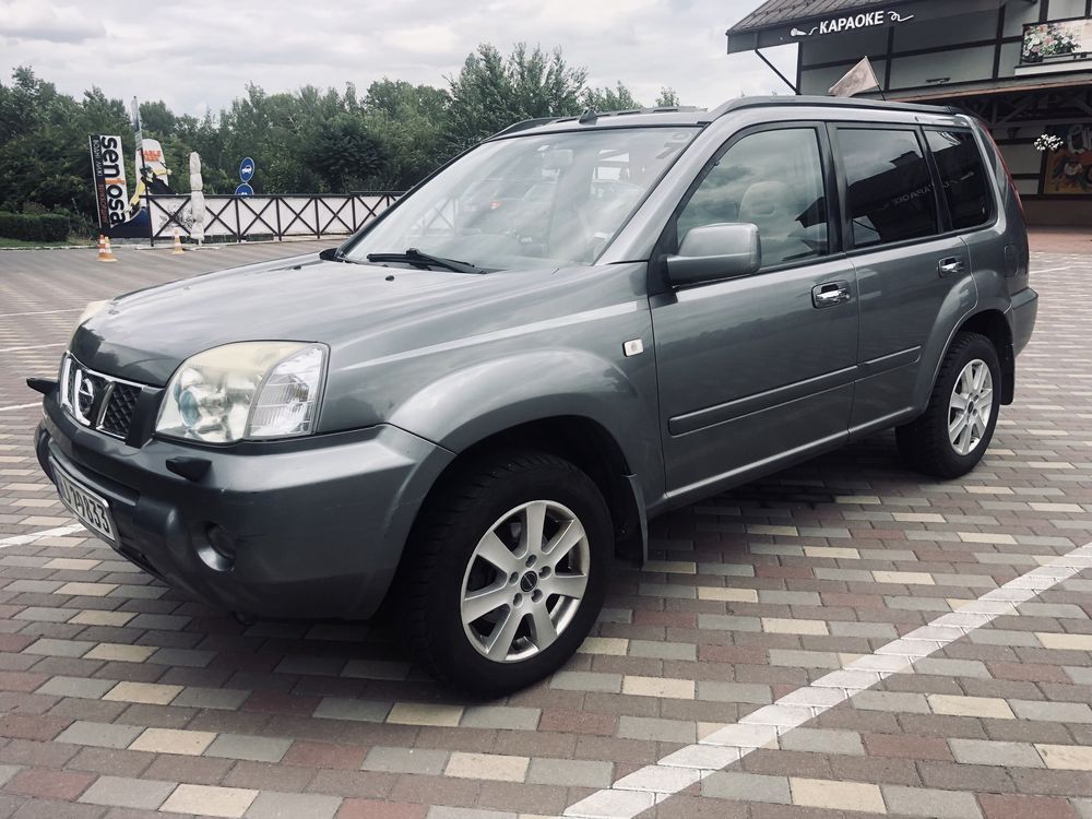 Nisan X -Trail Для військових