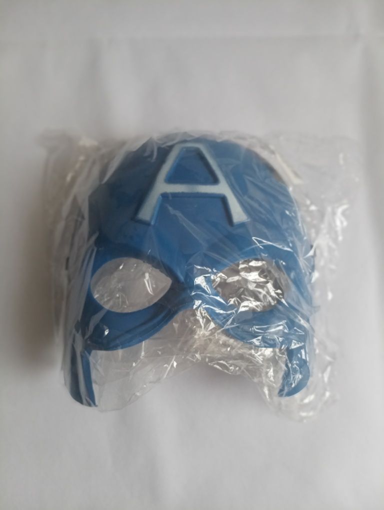 Maska z gumką Capitan America