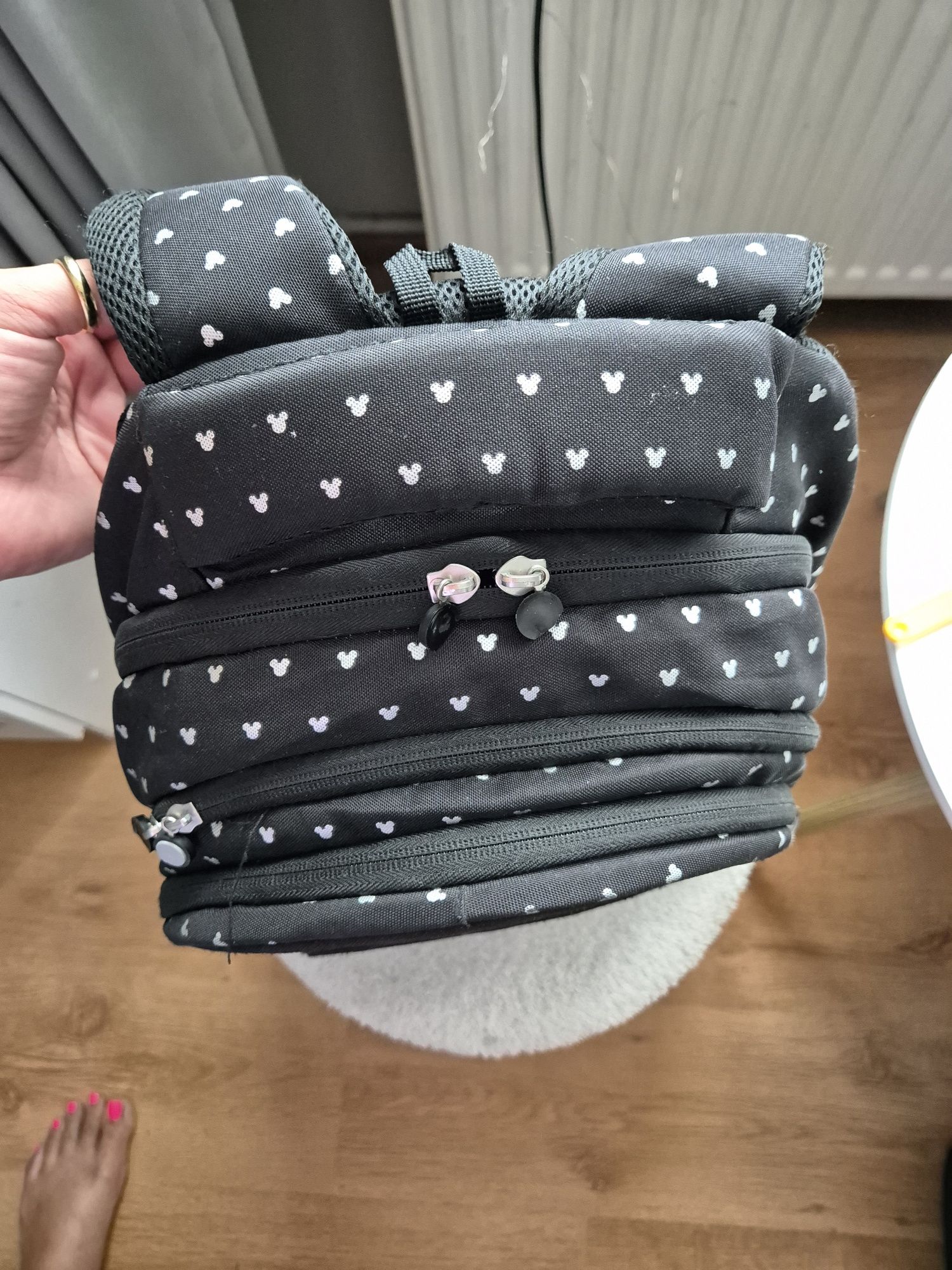 Sprzedam plecak minnie