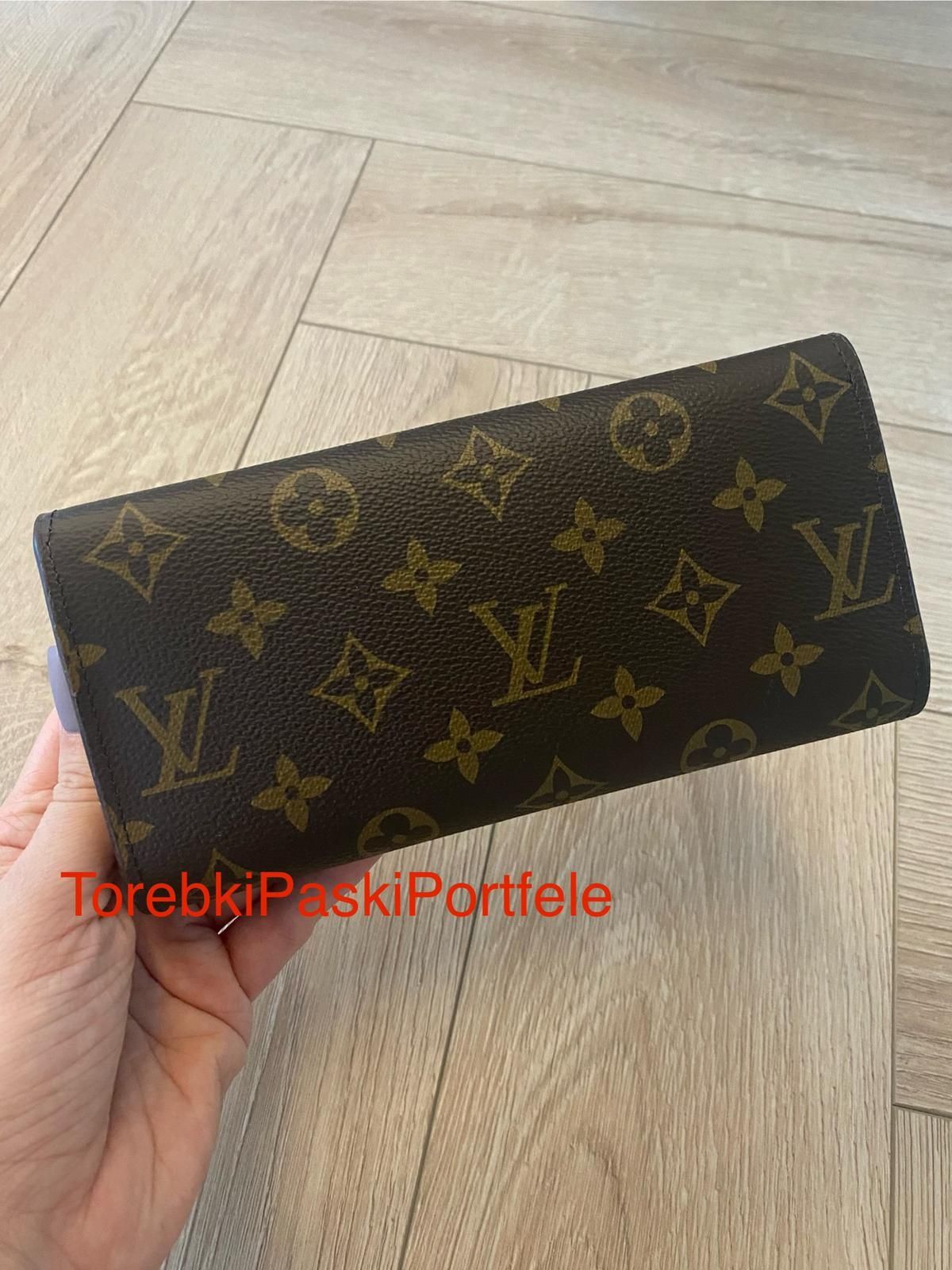 Nowy portfel Louis Vuitton.