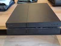 Konsola PlayStation 4