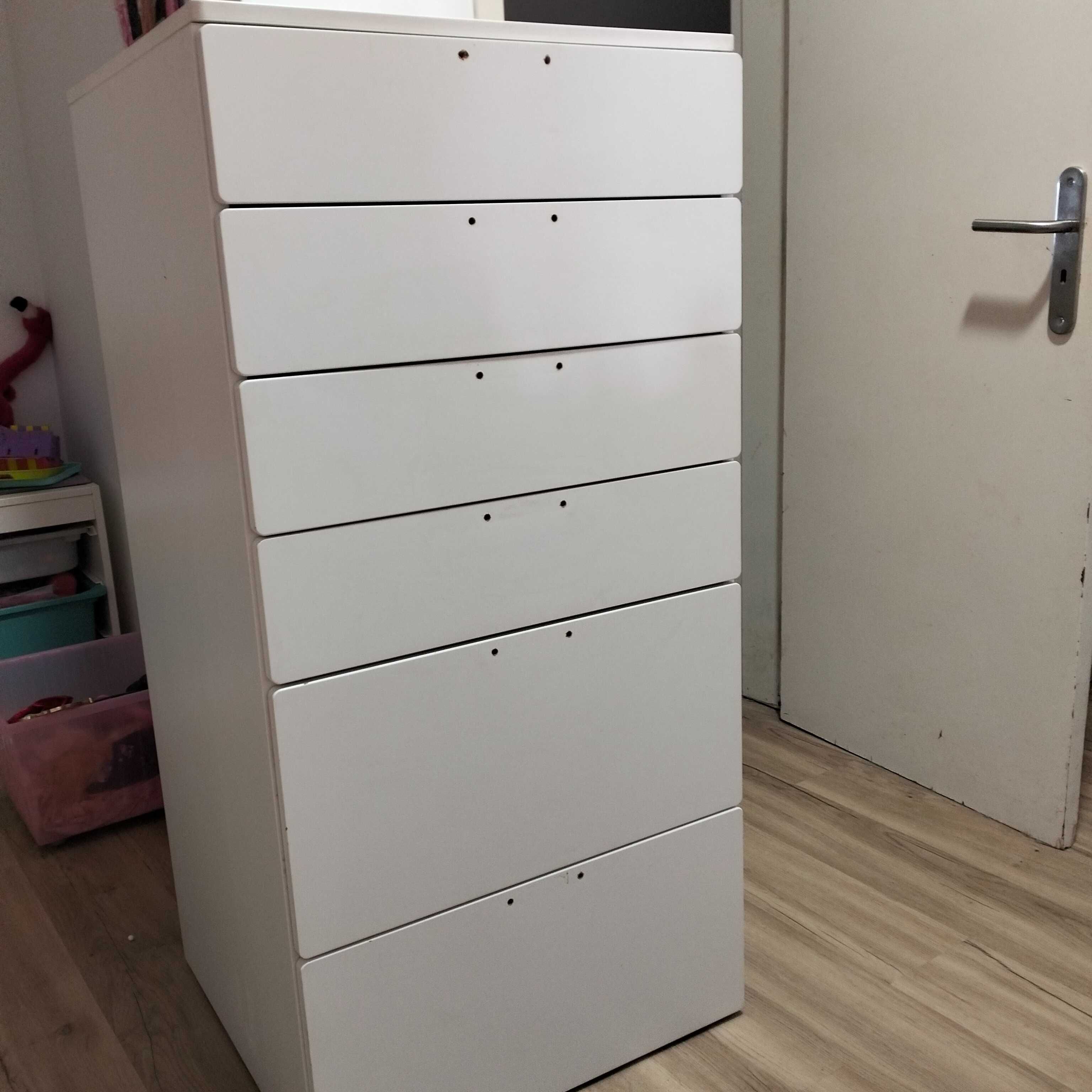 Cómoda Branca Ikea