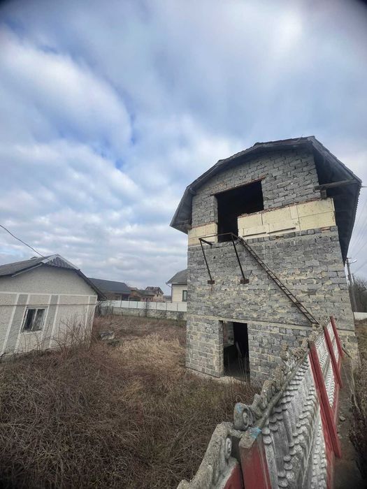 Земельна ділянка в с. Хом"яківка