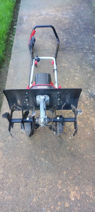 Eletroenxada Einhell nova ainda na garantia 100 euros