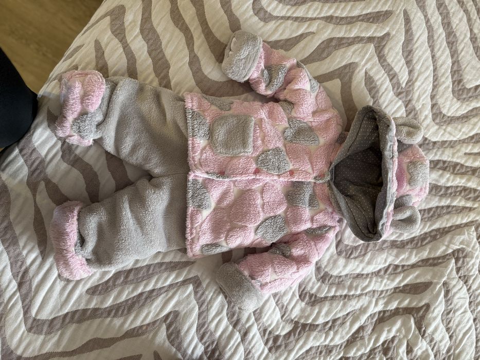 Одяг на дівчинку 3-6 місяців