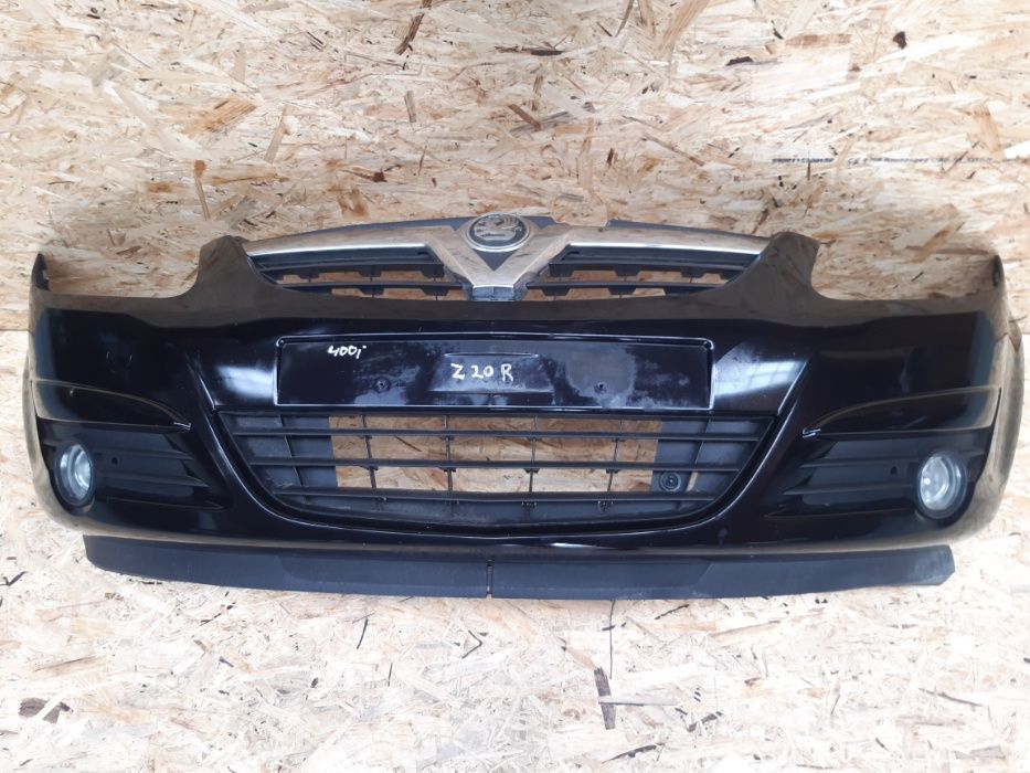 Zderzak przedni Opel Corsa D kolor Z20R halogeny