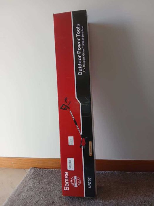 Roçadora com 2 Baterias | BAMSE | 8500 RPM | Pega | Tubo Telescópico