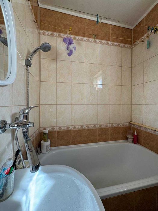 Будинок під реконструкцію Басівкутська    68000