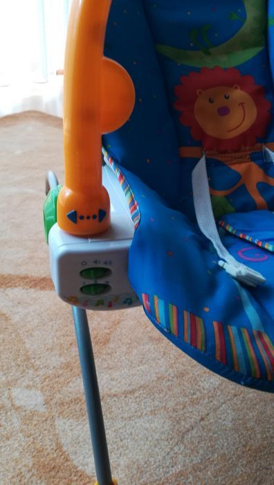 Leżaczek Bujaczek Fisher Price stan bdb