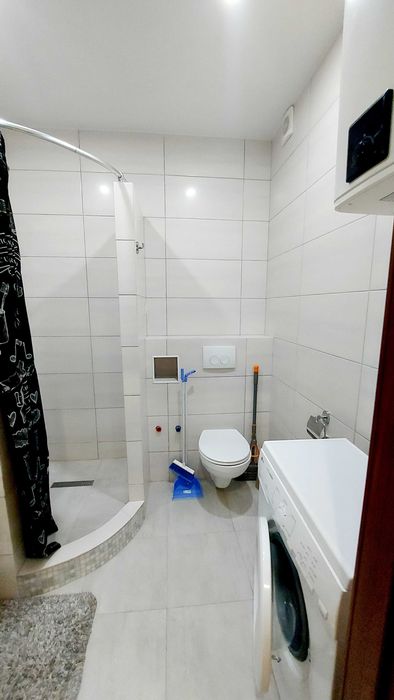 1 комнатна  з  евроремонтом  ст.М. Видубичі