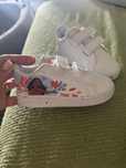 Tenis crianca Adidas