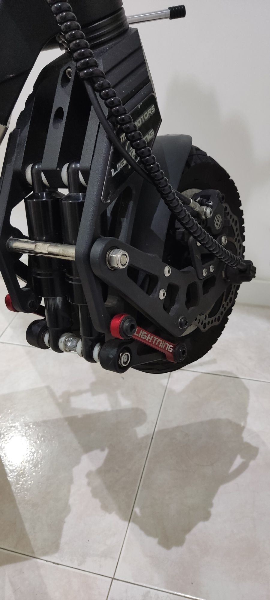Bluetran Lightning 72v 5040W