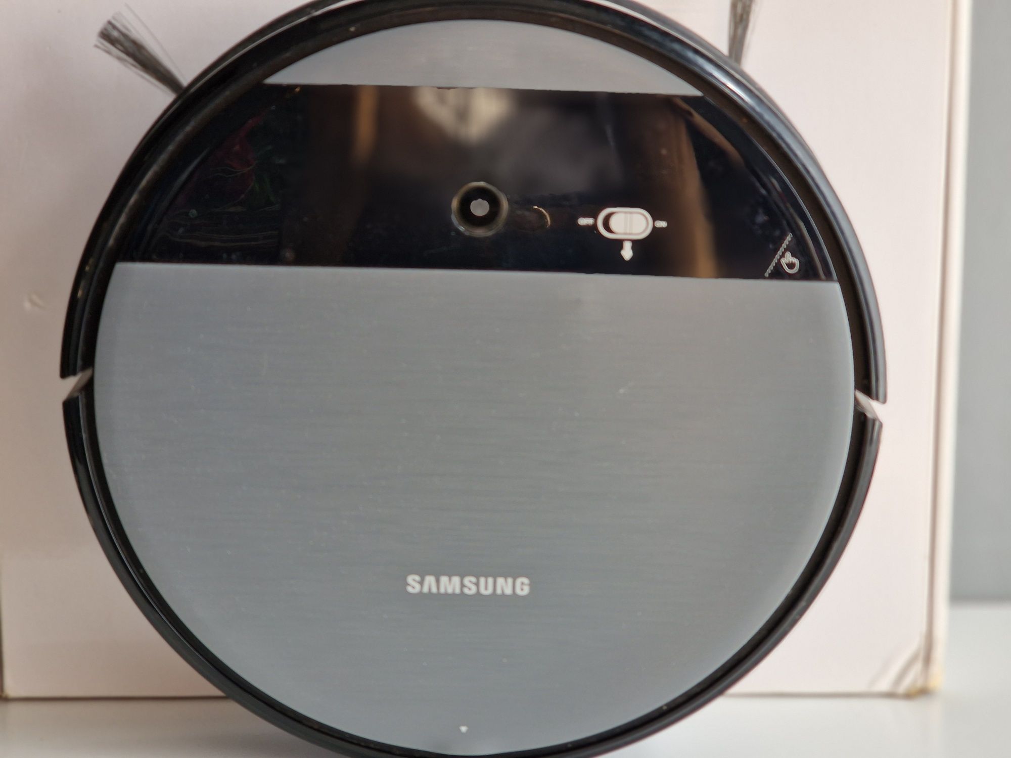 Robot sprzątający odkurzacz automatyczny Samsung Powerboot VR5000