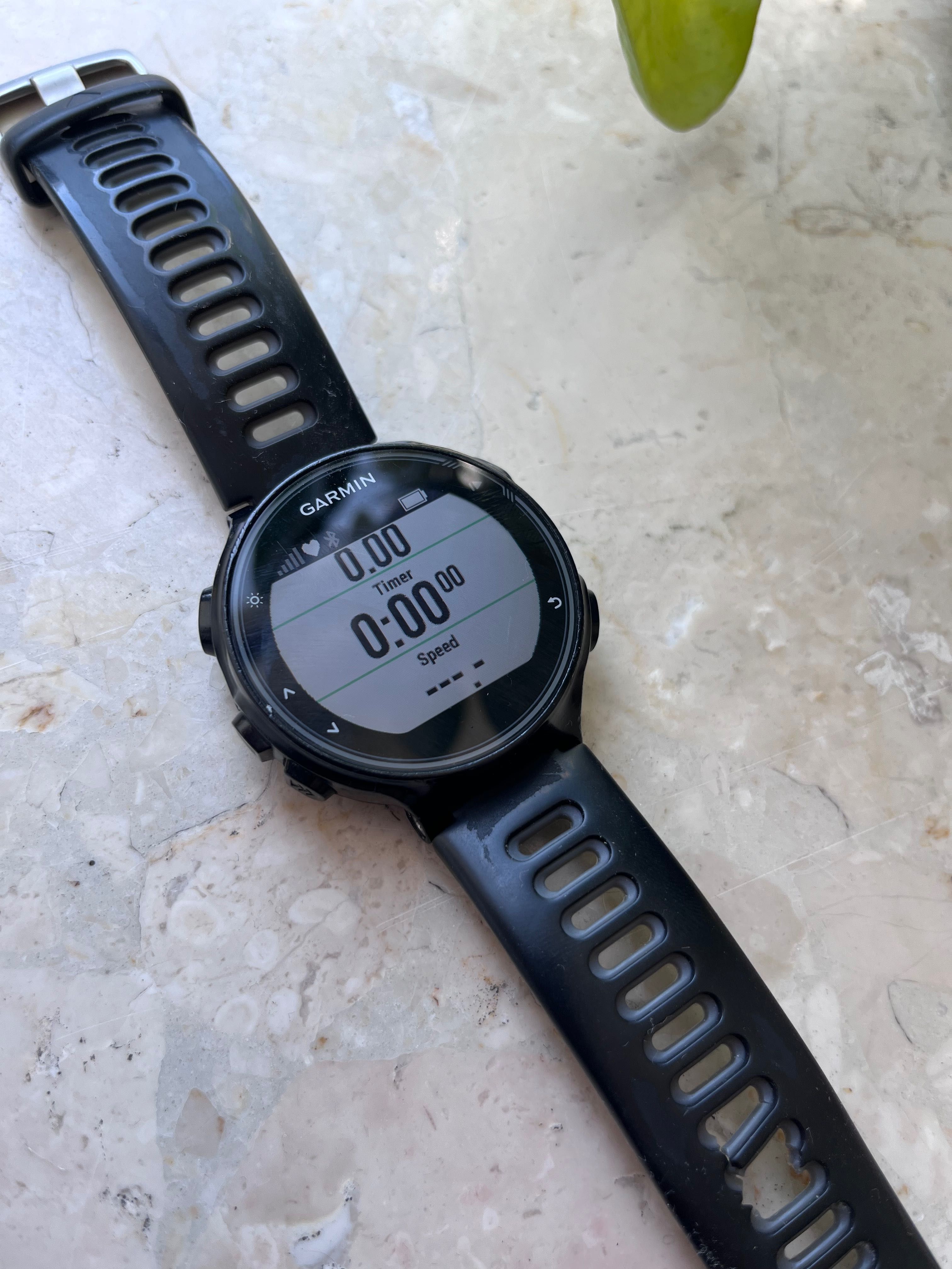 GARMIN Forerunner 735XT