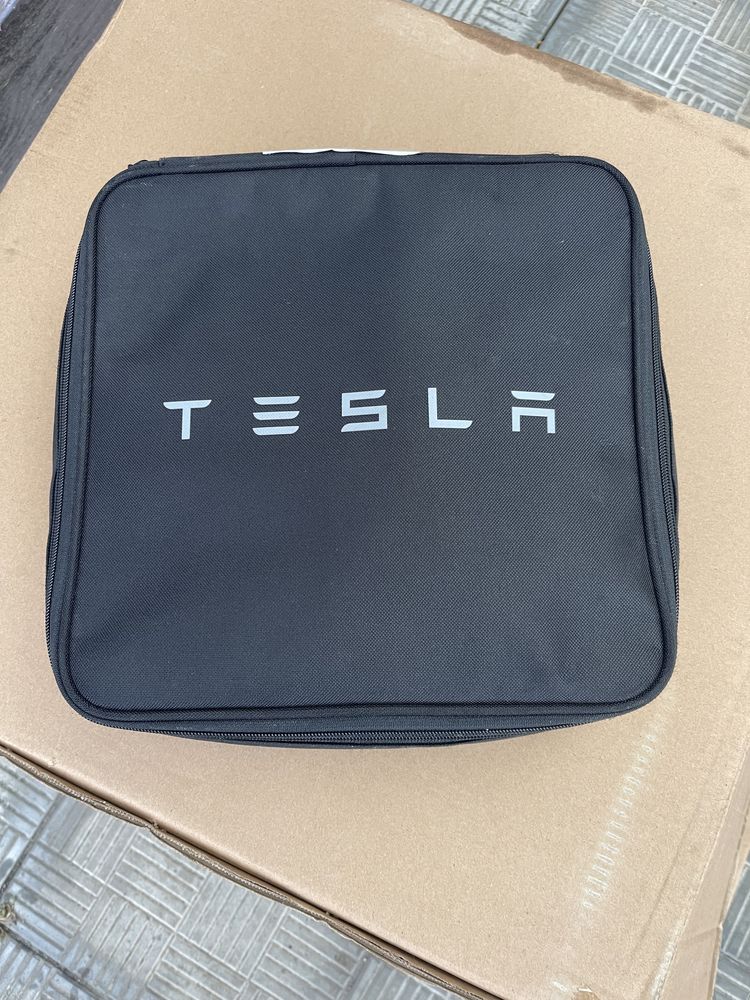 Новий зарядний кабель для Tesla 3; Y ; S