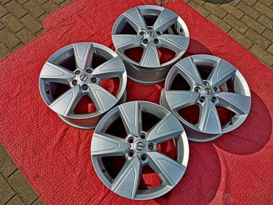 ALUFELGI 17' VOLVO V50 V60 S60 S80 V40 V70 XC40 - 5x108 - igła