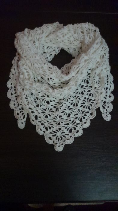 Хустка вязана , шаль