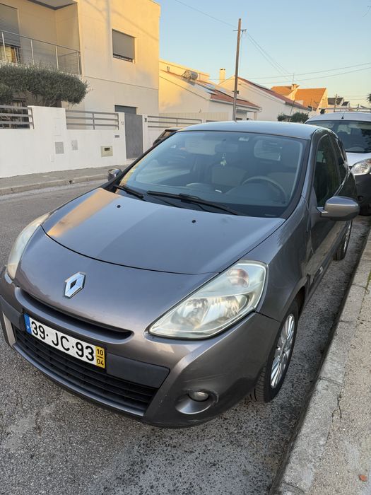 Renault Clio III 1.2 · 2010 · Gasolina · 211.848 km