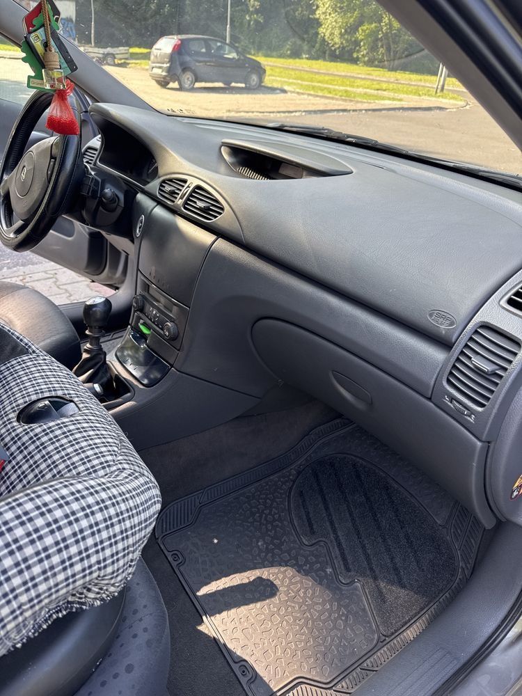 Renault laguna II 1.9 dCi