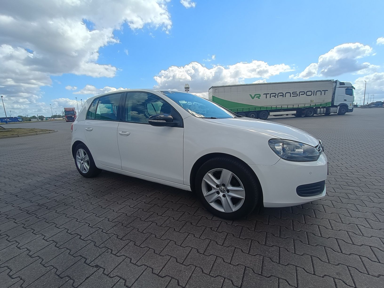 Volkswagen Golf 6 1.6 TDI  Klima Hak