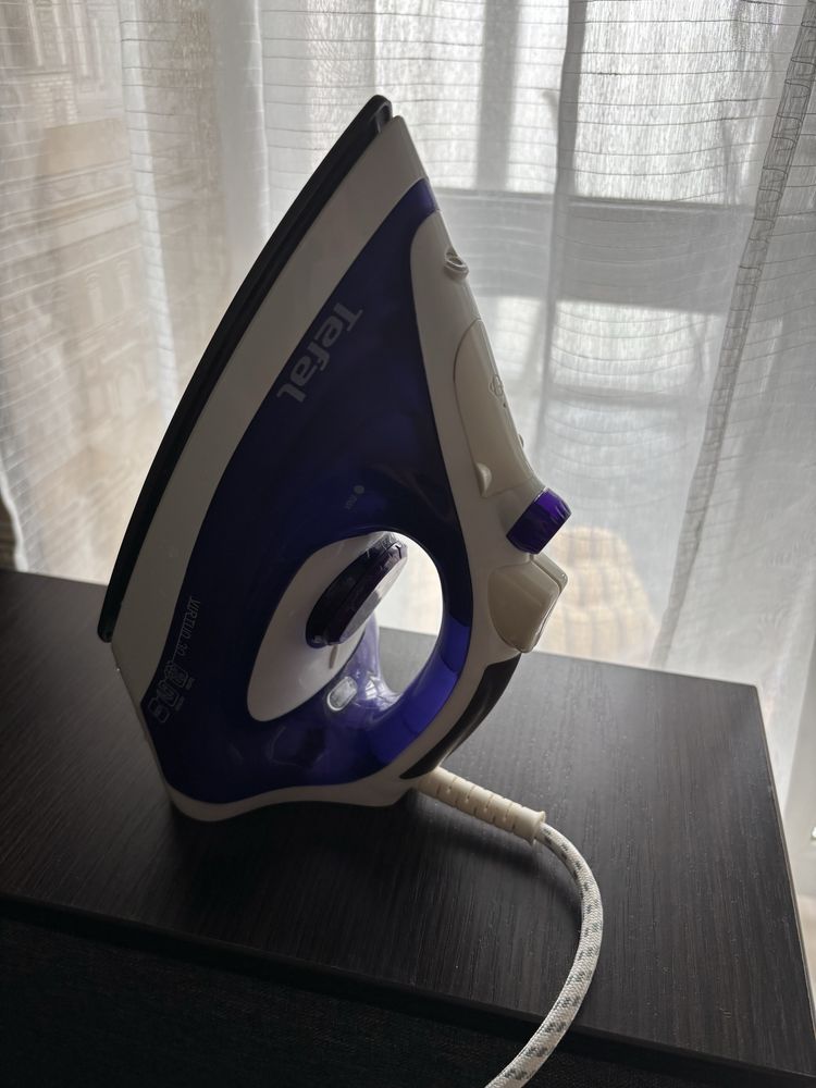 Утюг Tefal в хорошем состоянии