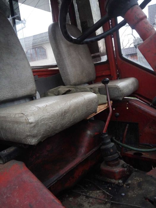 Продам трактор Т-16