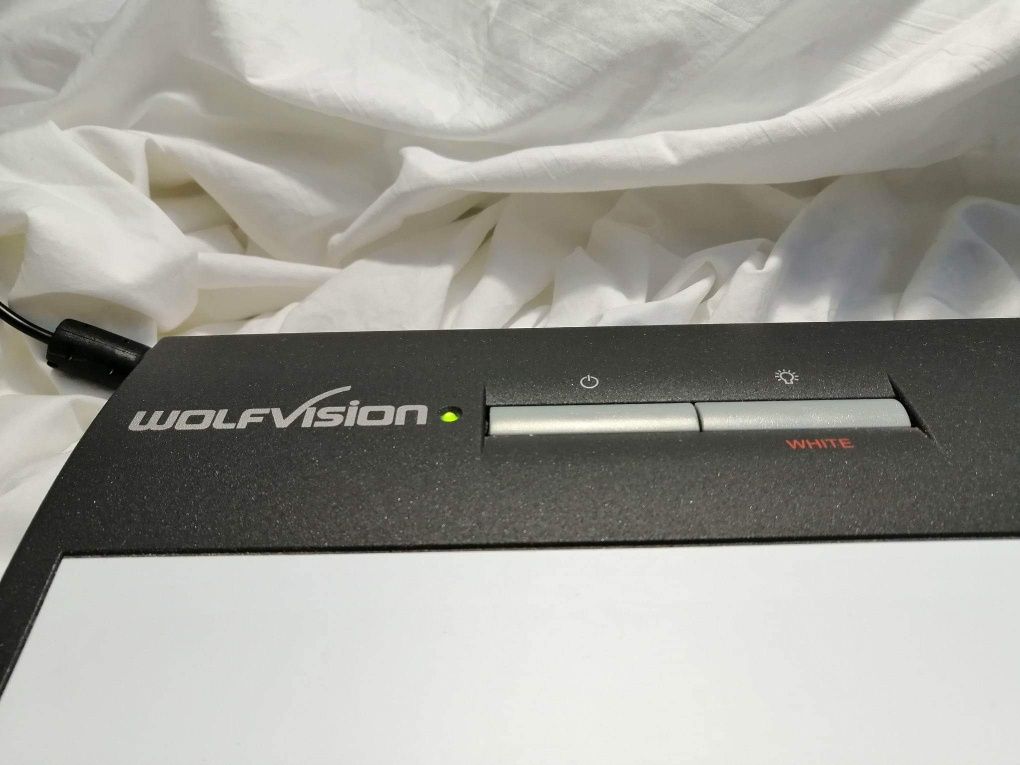 Wizualizator wolfvision vz-8light3