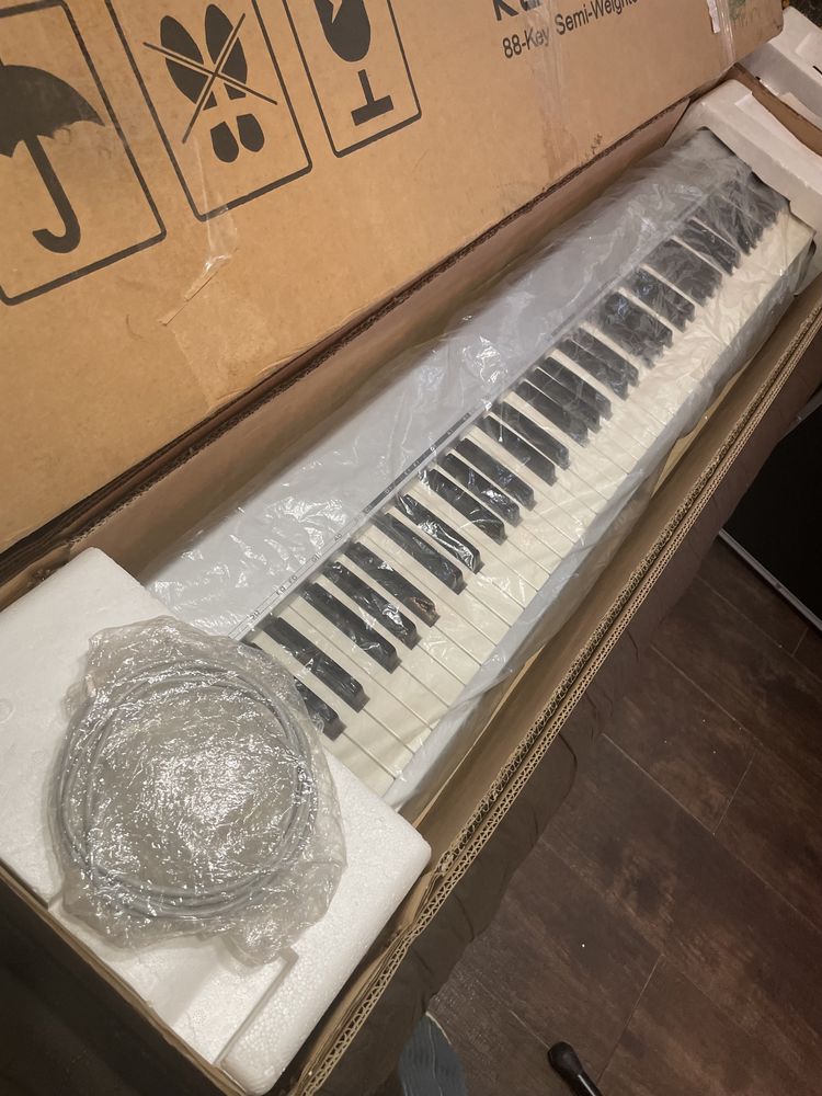 Полноразмерная миди клавиатура M-Audio Keystation 88es midi пианино