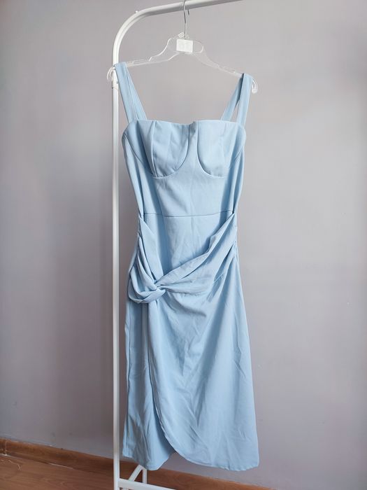 Sukienka na ramiączkach r. XL