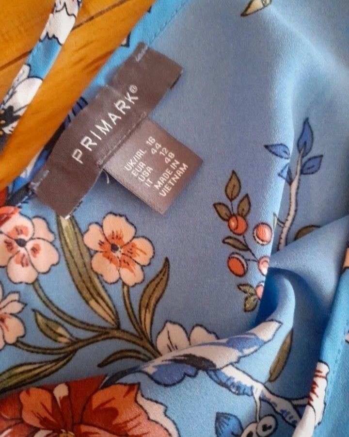 Nowa niebieska bluzka top Primark 42/44 łączka kwiaty moda