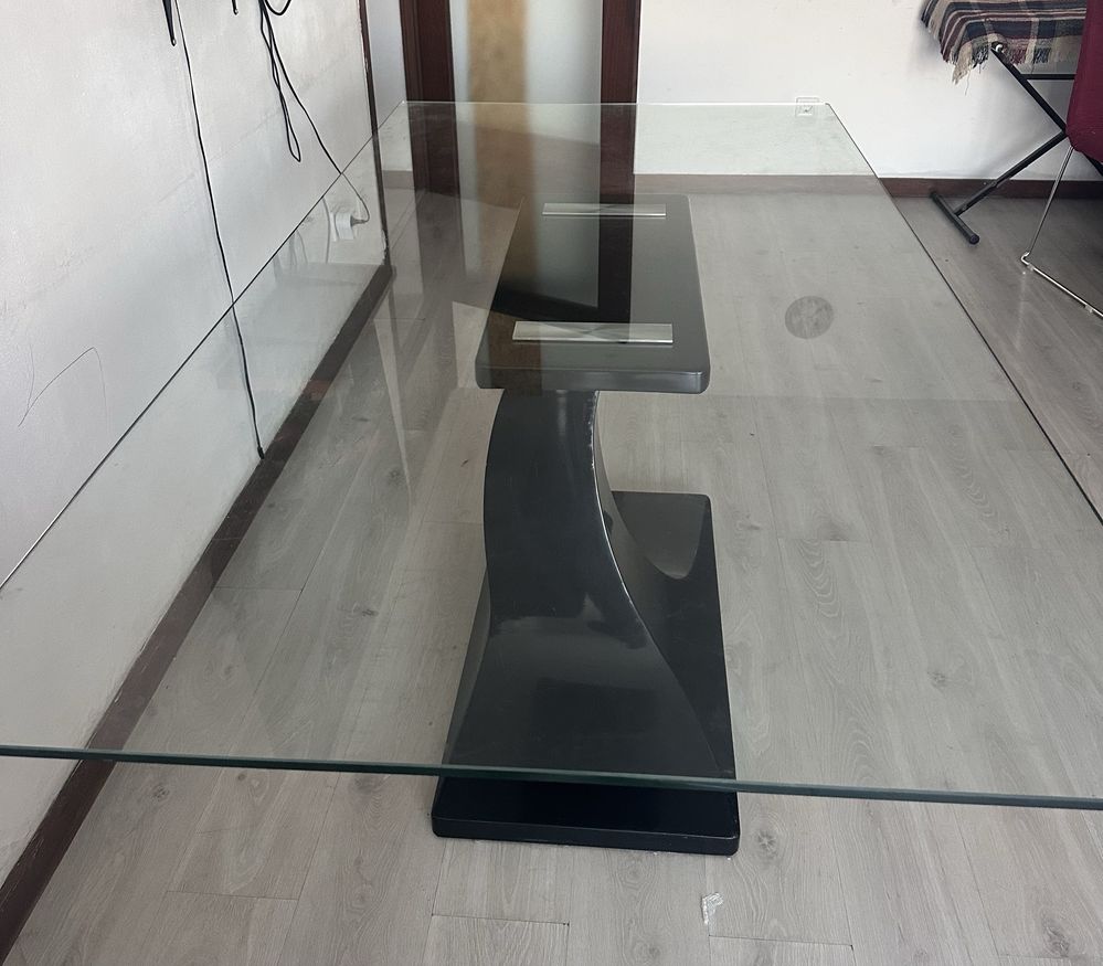 Mesa de jantar .