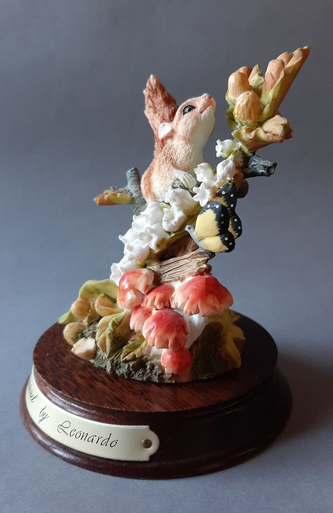 Figurka  wiewiórka Leonardo  Collection