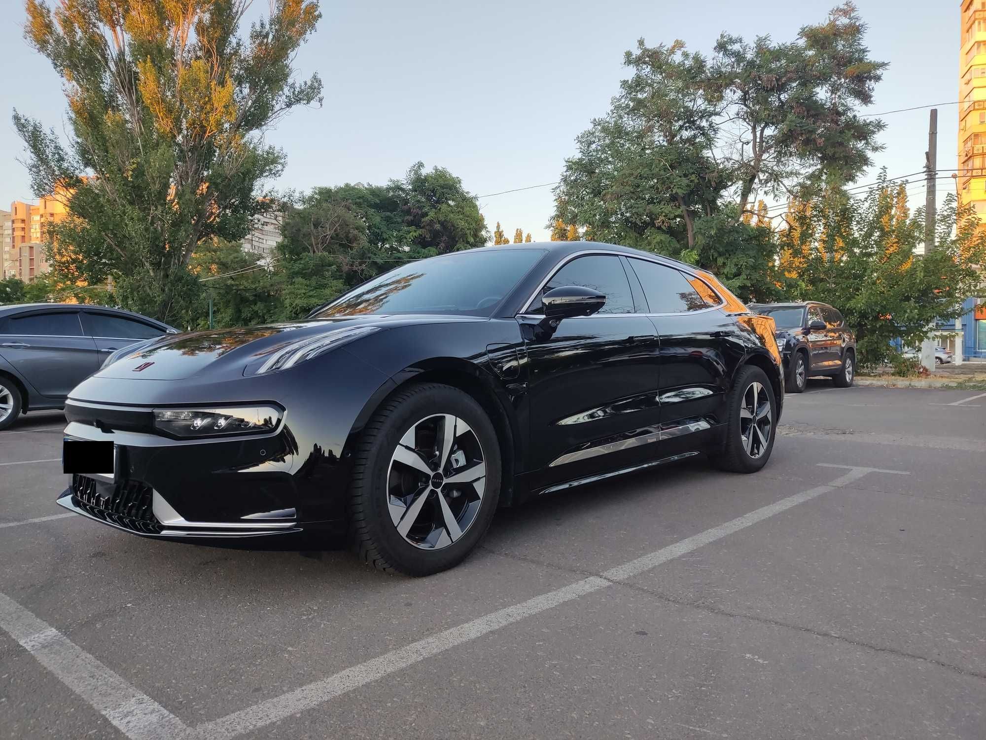 Zeekr 001 2024,544 к.с., 4WD