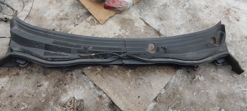 Жабо, подлобовой пластик Hyundai Sonata, Хюндай Соната