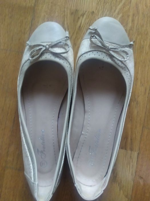 Baleriny beżowe nude 38